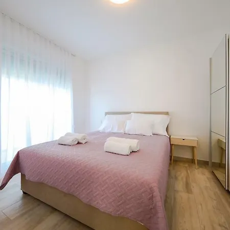 Sandy Beach Apartman