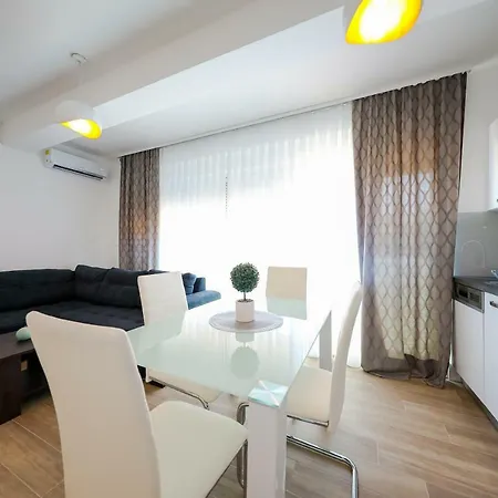 Sandy Beach Apartman
