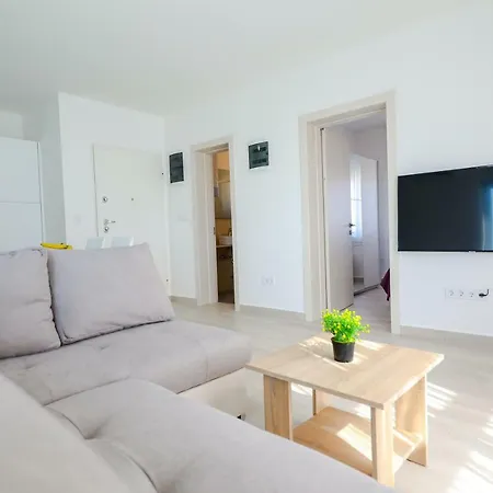 Sandy Beach Apartment Zadar